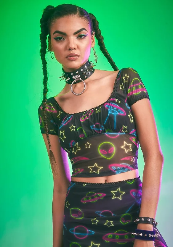 Sophisticated Outfits Ruled By Venus Mesh Crop Top
