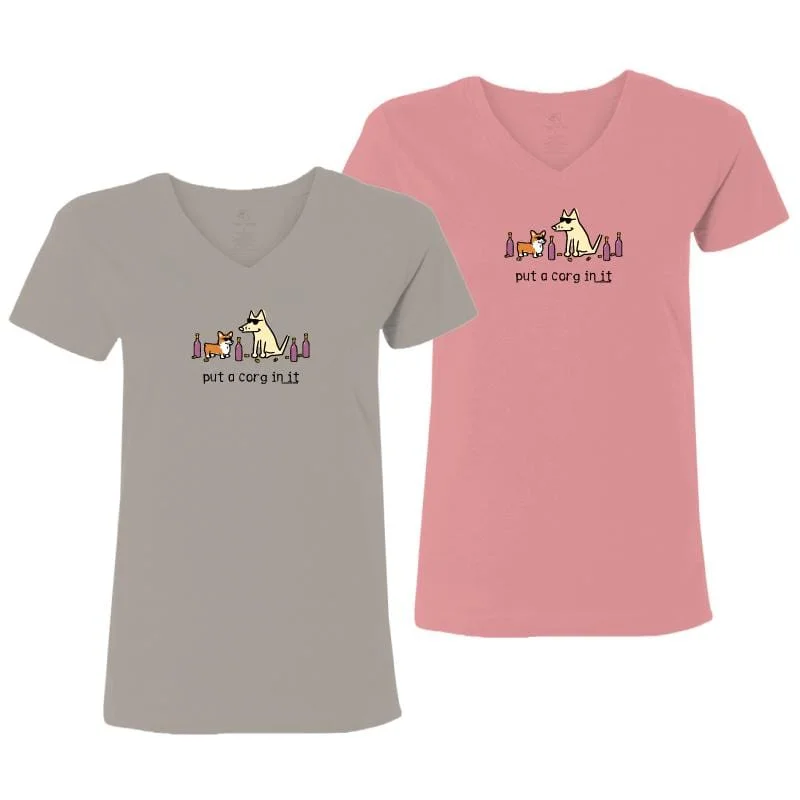 Comfortable Women's Outfits Put A Corg In It - Ladies T-Shirt V-Neck