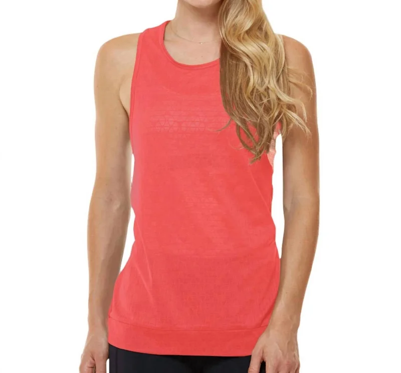 Casual and Comfortable Outfits Boost Muscle Tank Top In Teaberry