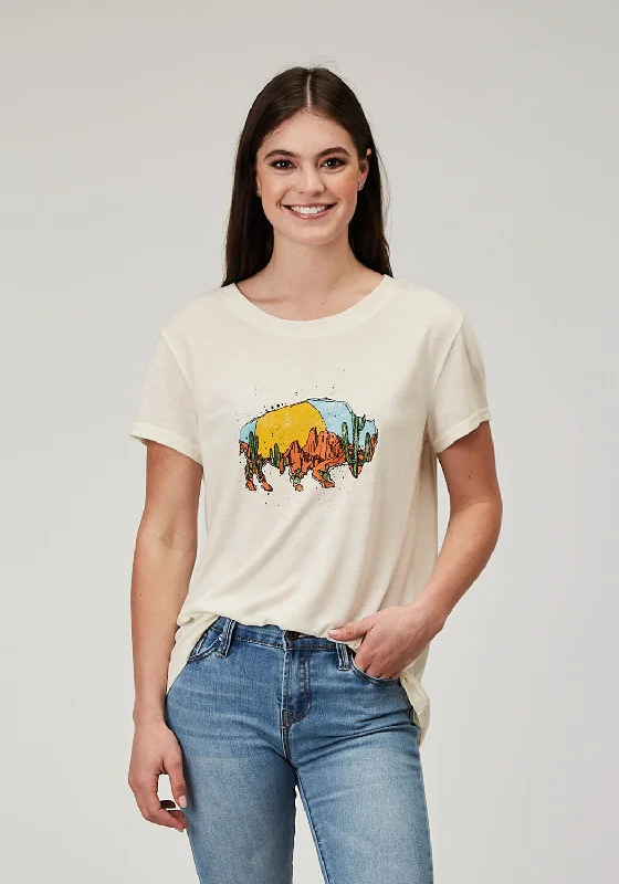 Clothes For Woman Roper Womens Desert Buffalo Cream Poly/Cotton S/S T-Shirt