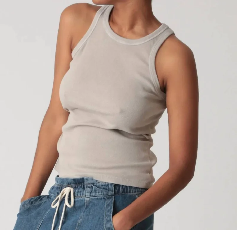 Women's Fashion Clothing Sinclair Tank Top In Khaki